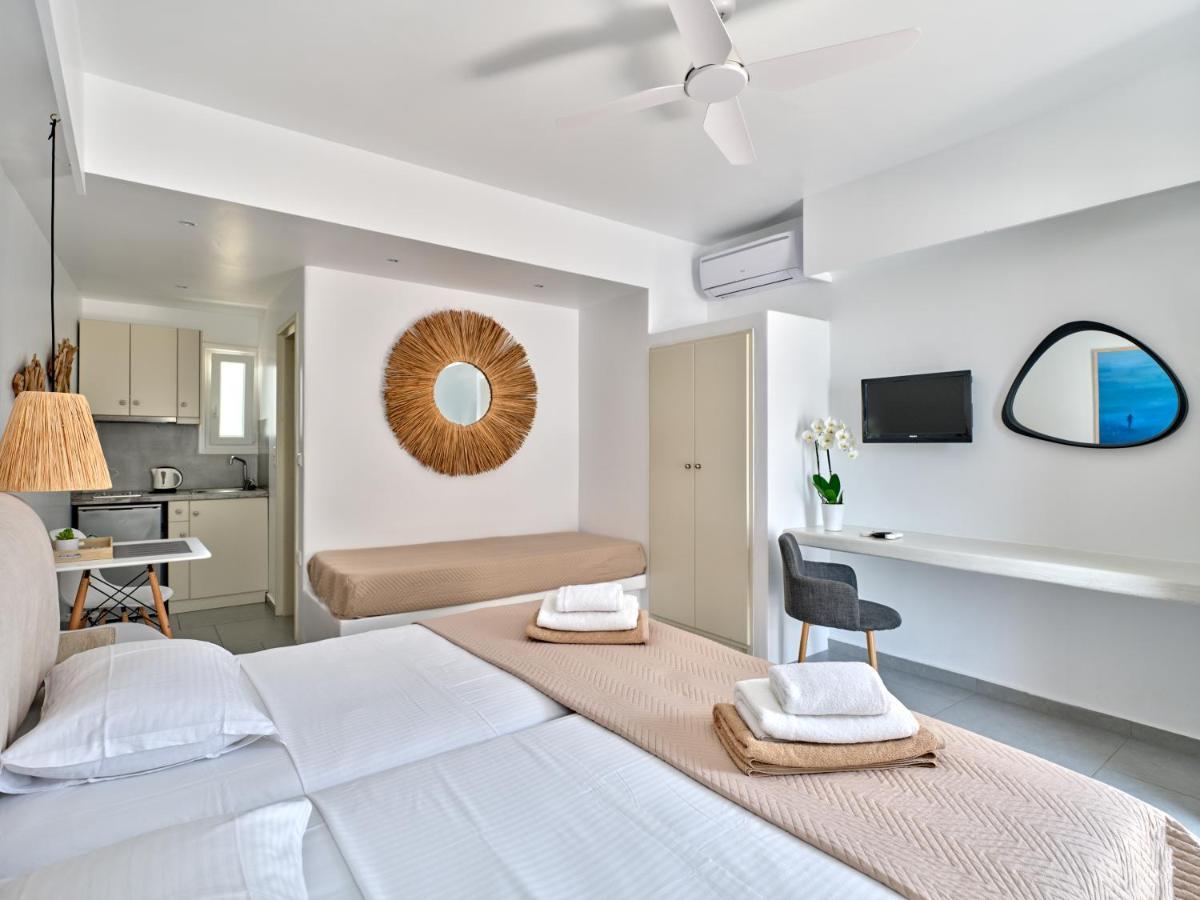 Corina Studios-Apartments Naousa  Ngoại thất bức ảnh