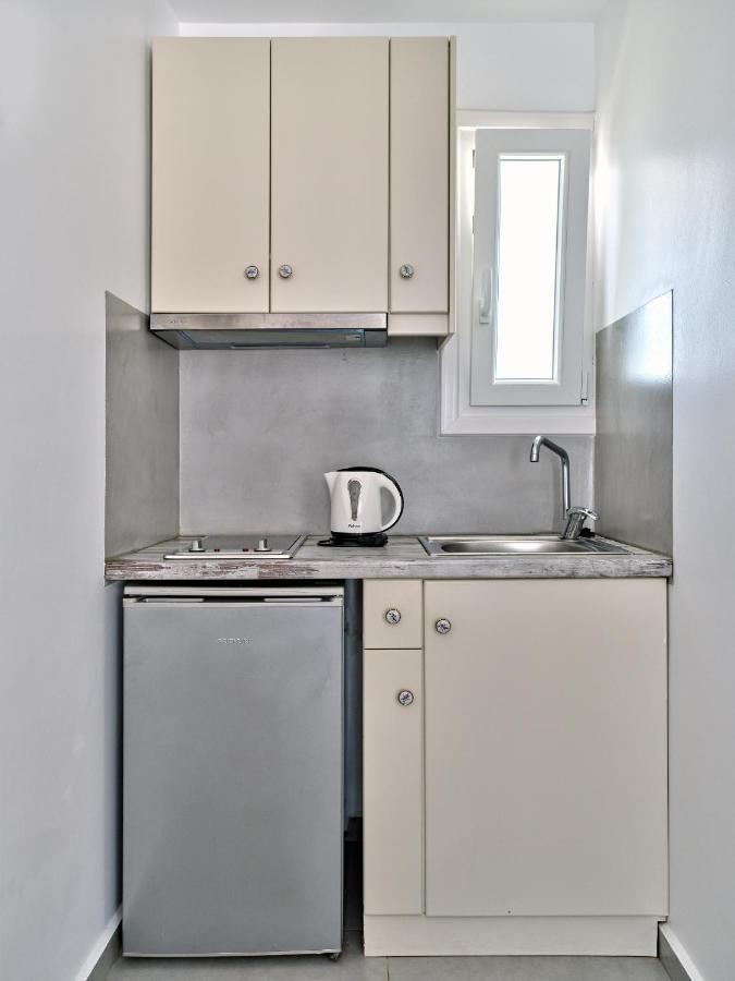 Corina Studios-Apartments Naousa  Ngoại thất bức ảnh
